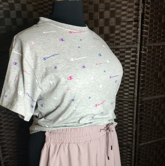 1X NWT CHAMPION Grey Logo Crop Top - Picture 7 of 16